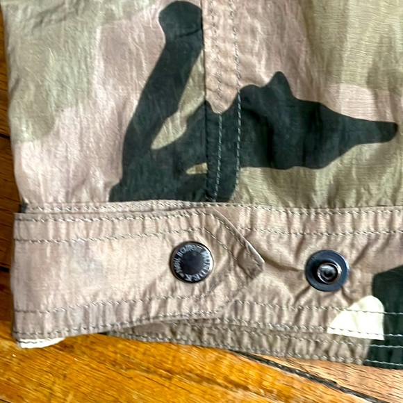 Sundek by Neil Barrett camouflage nylon bomber jacket, size large - Picture 7 of 11